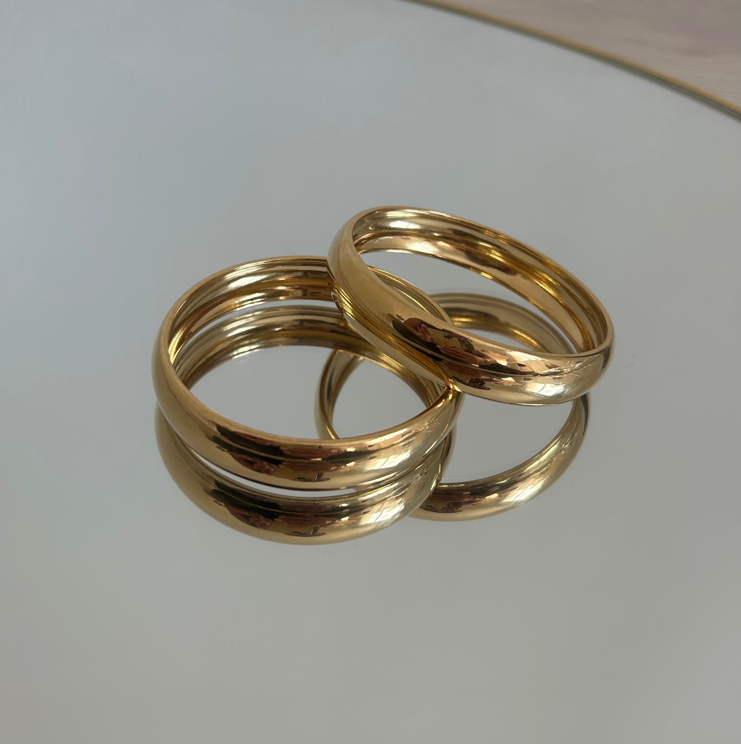 Bracelet jonc doré