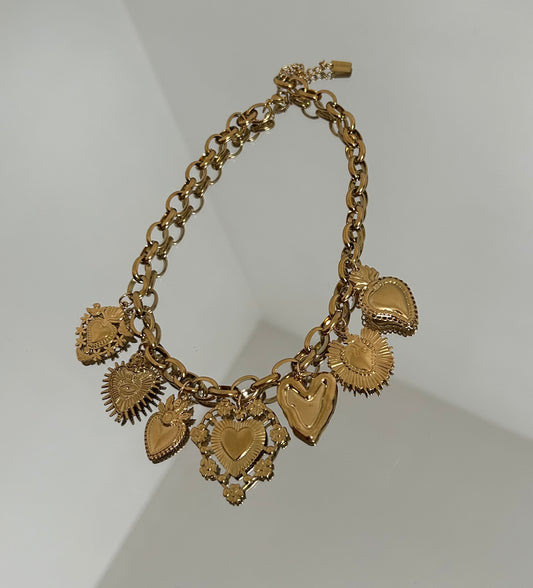 Collier Hearts